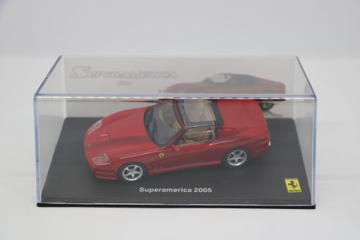 FERRARI GT COLLECTION 143 Superamerica 2005 4 scaled