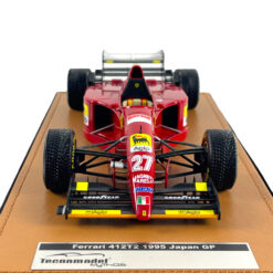 Alternative view of Modellino F1 Tecnomodel 1/18 Ferrari 412T2 Jean Alesi #27 Japan GP 1995 Raining Tyres